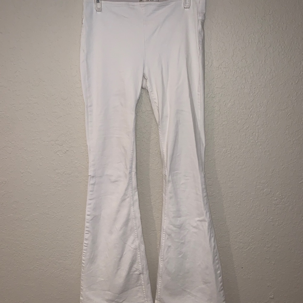 Free people White flare jeans
